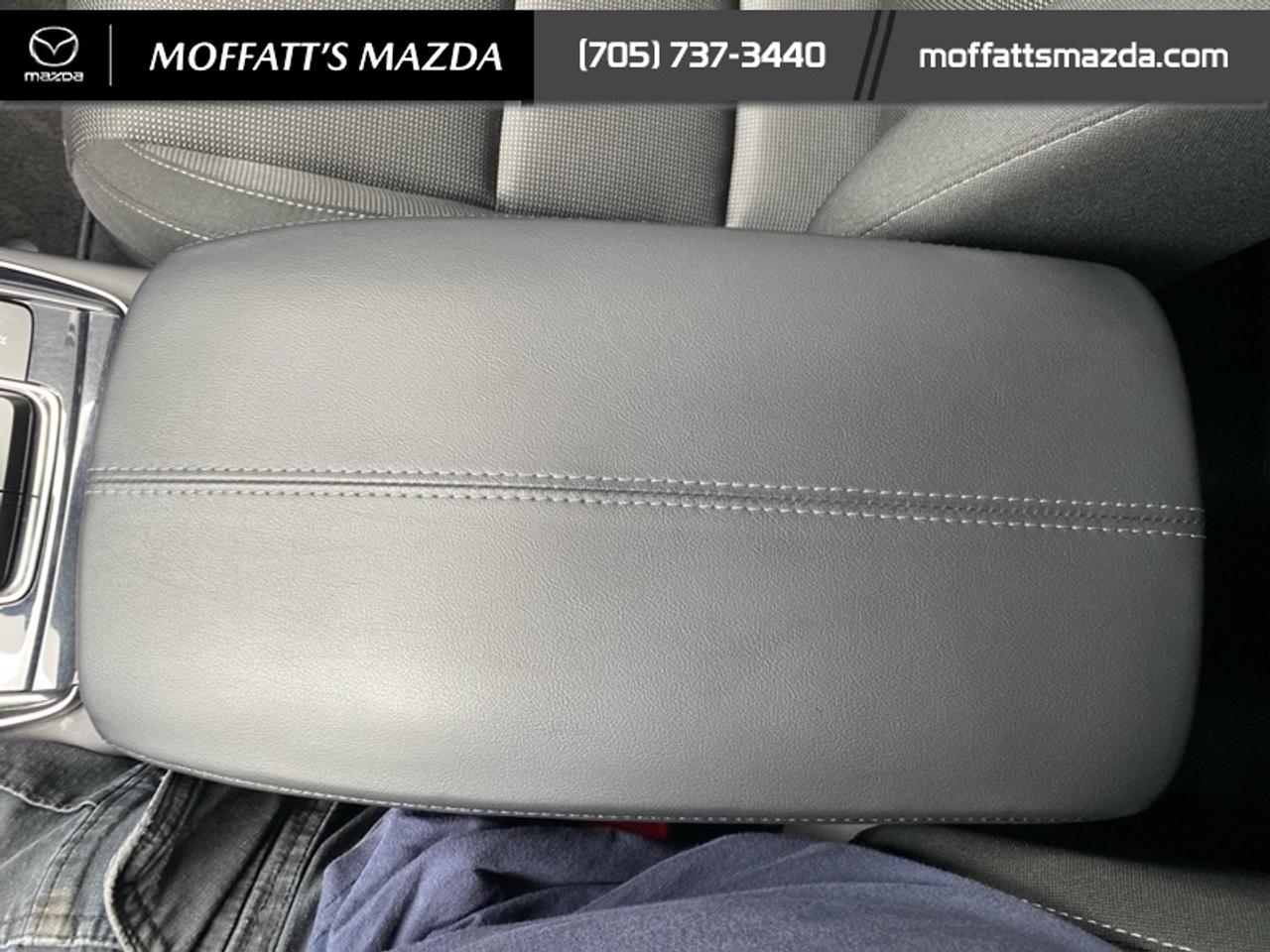 2024 Mazda CX-30 GS Photo