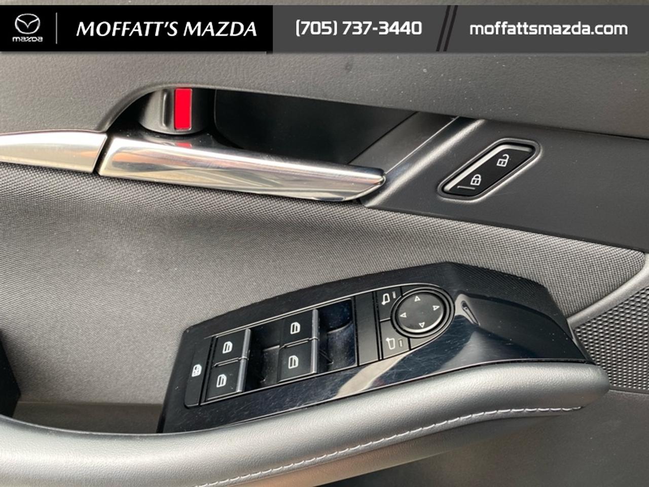 2024 Mazda CX-30 GS Photo