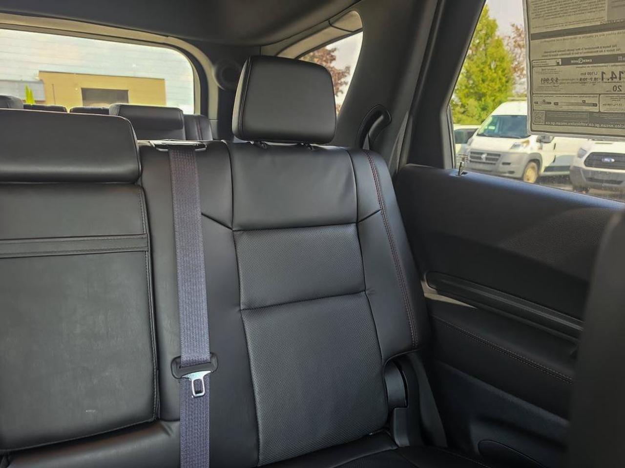 2027 Dodge Durango GT HEMI V8 Plus/BLACKTOP/SUNROOF/HEATED SEATS/TRAILER TOW Photo