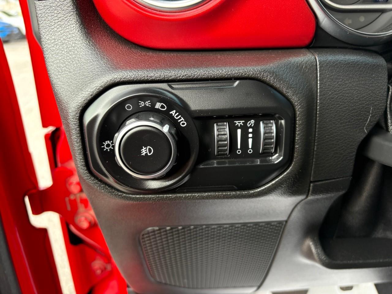 2021 Jeep WRANGLER UNLIMITED Rubicon 4dr 4x4 Photo