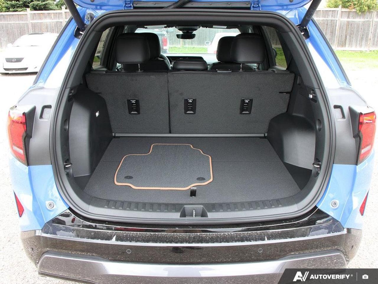 2027 GMC Terrain AWD AT4 Photo