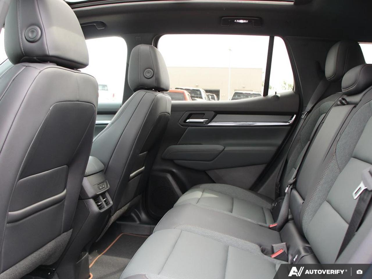 2027 GMC Terrain AWD AT4 Photo