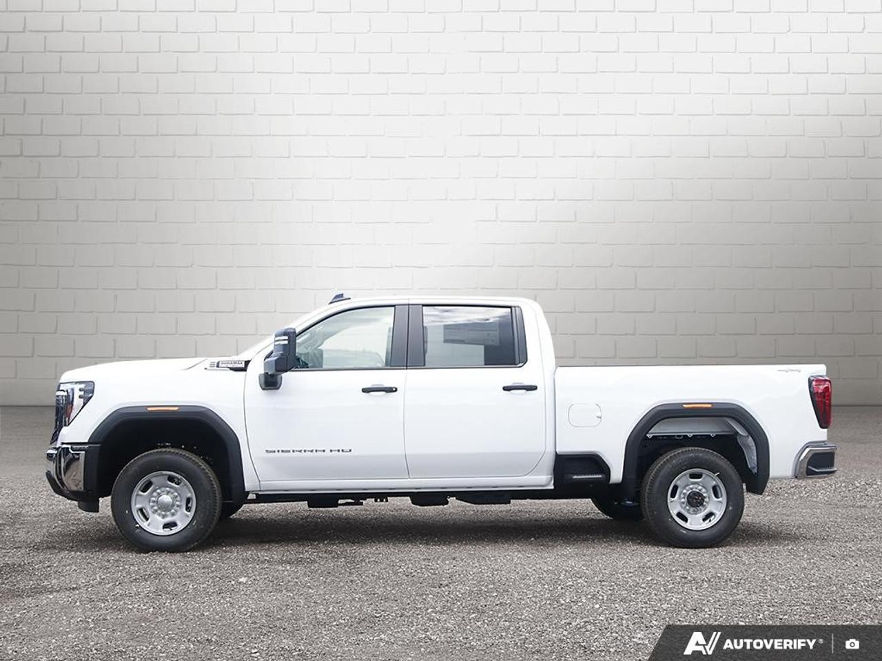 2026 GMC SIERRA 2500HD Crew Cab Standard Box 4-Wheel Drive Pro Photo5