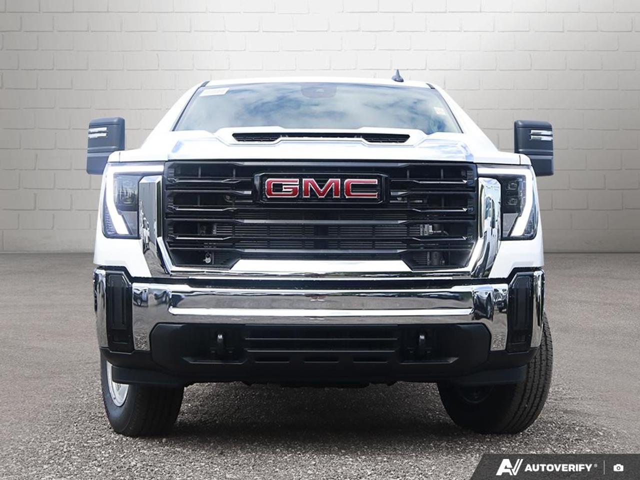 2026 GMC SIERRA 2500HD Crew Cab Standard Box 4-Wheel Drive Pro Photo