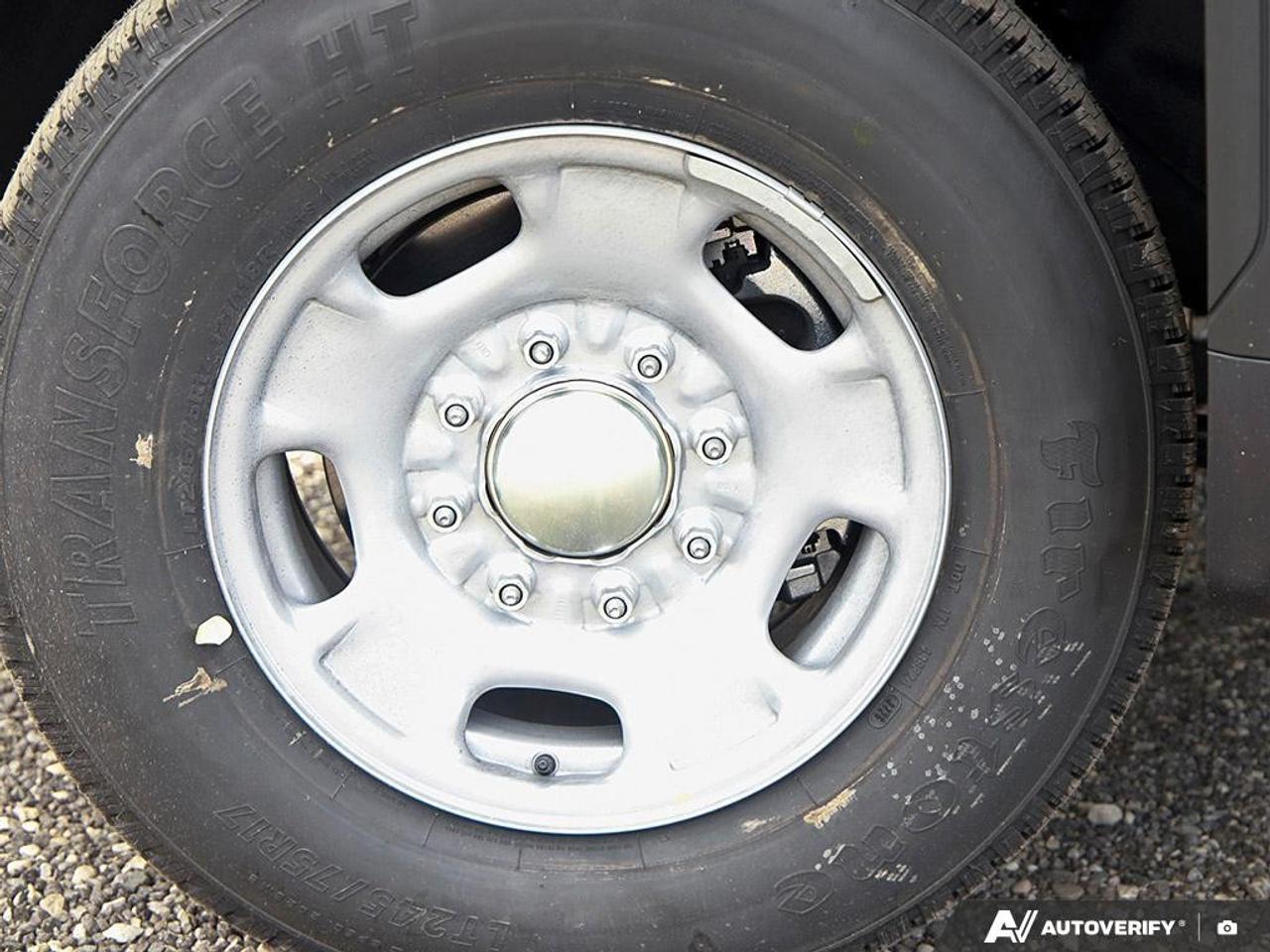 2026 GMC SIERRA 2500HD Crew Cab Standard Box 4-Wheel Drive Pro Photo