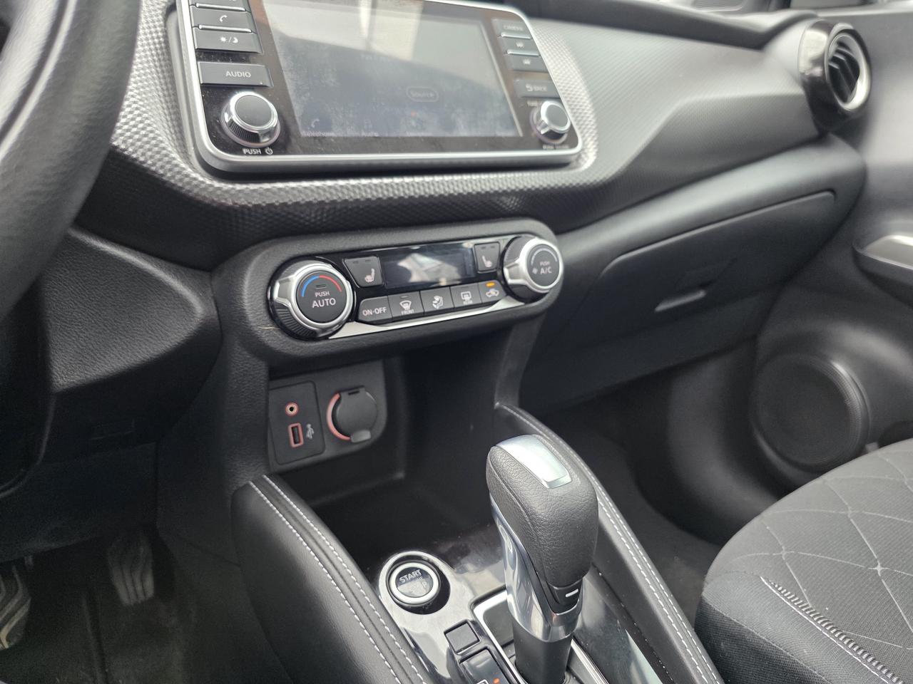 2020 Nissan Kicks SV | Apple Car Play | Android Auto | Heated Seats | Photo