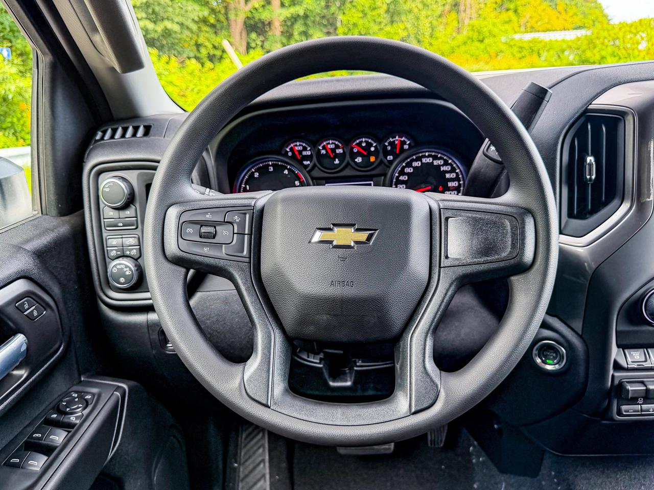 2026 Chevrolet SILVERADO 2500HD Custom Photo