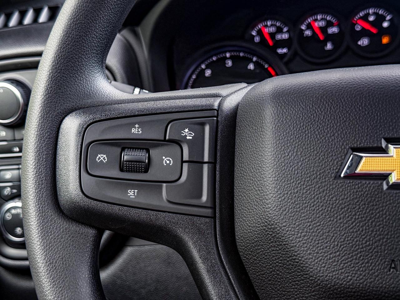 2026 Chevrolet SILVERADO 2500HD Custom Photo