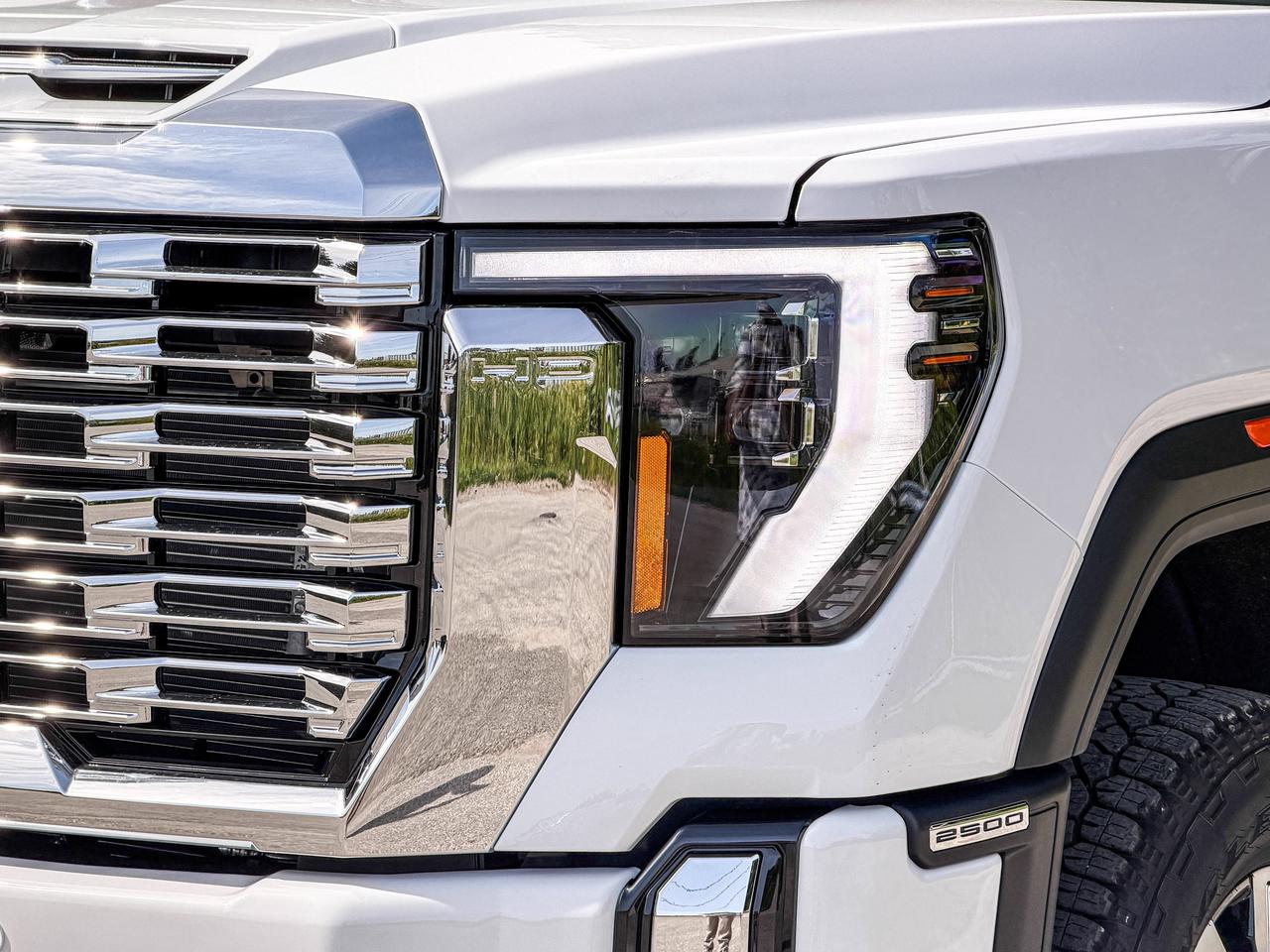 2026 GMC SIERRA 2500HD DENALI Photo