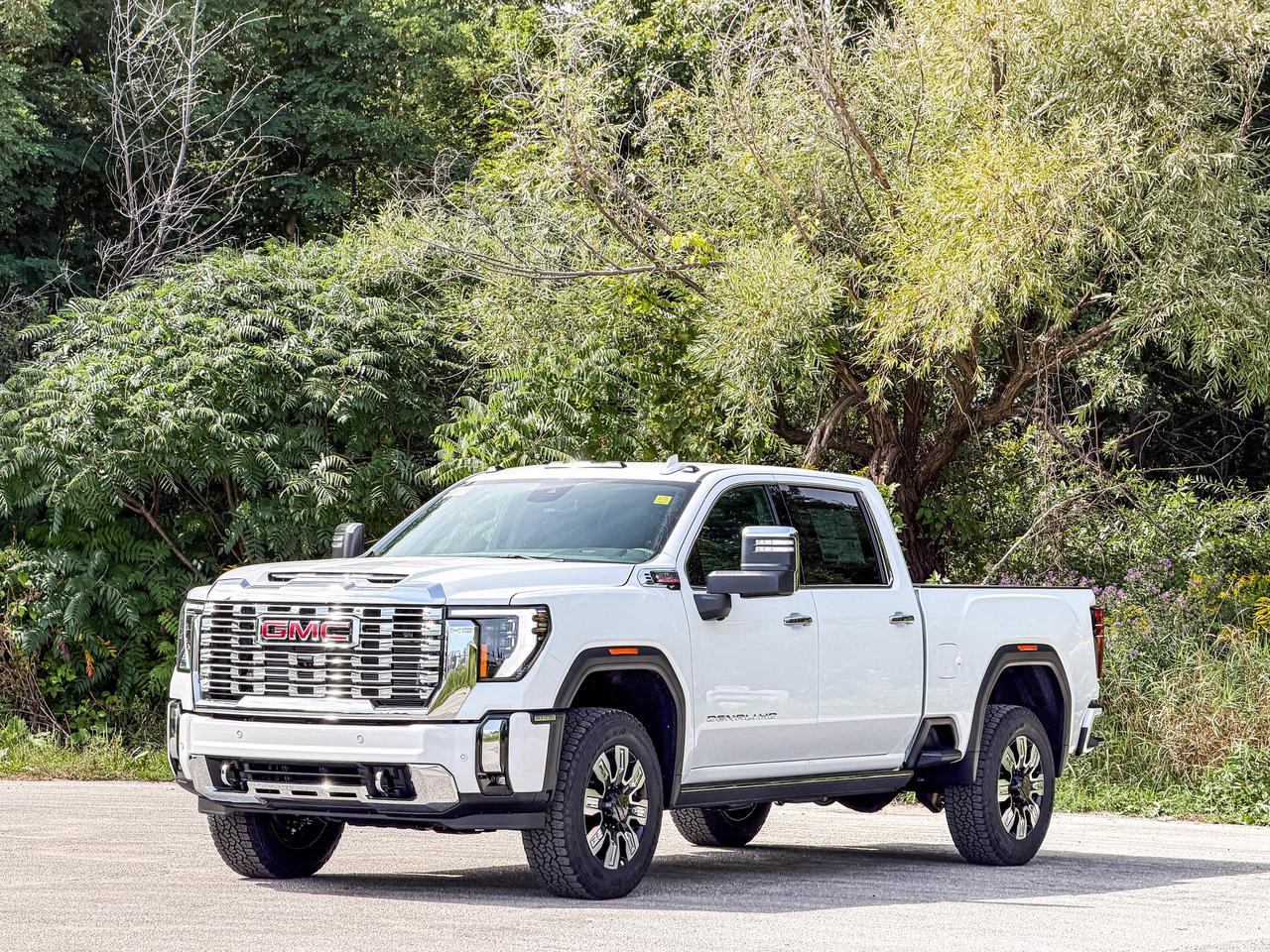 2026 GMC SIERRA 2500HD DENALI Photo