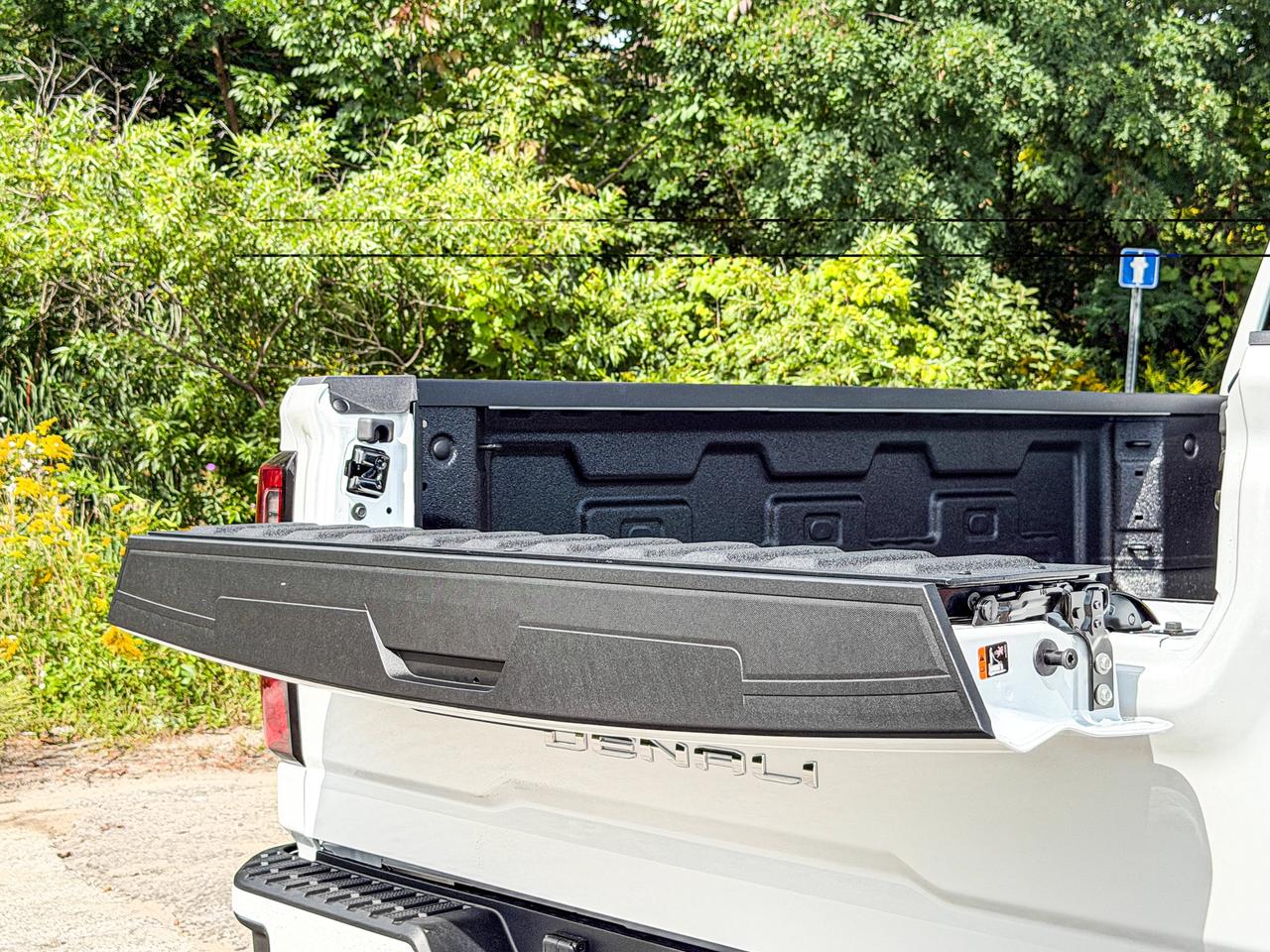 2026 GMC SIERRA 2500HD DENALI Photo