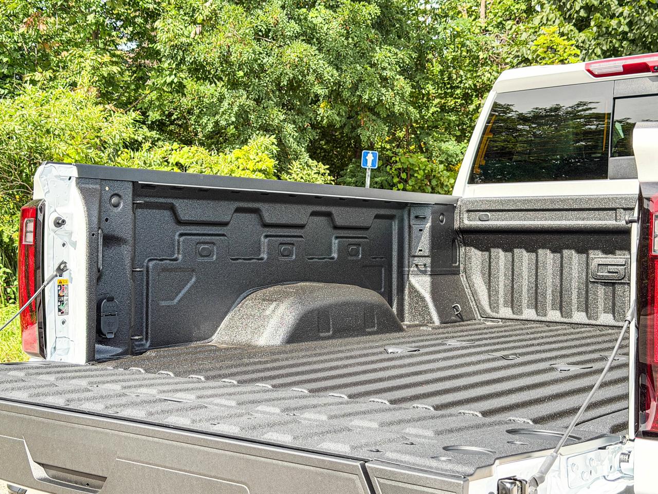 2026 GMC SIERRA 2500HD DENALI Photo
