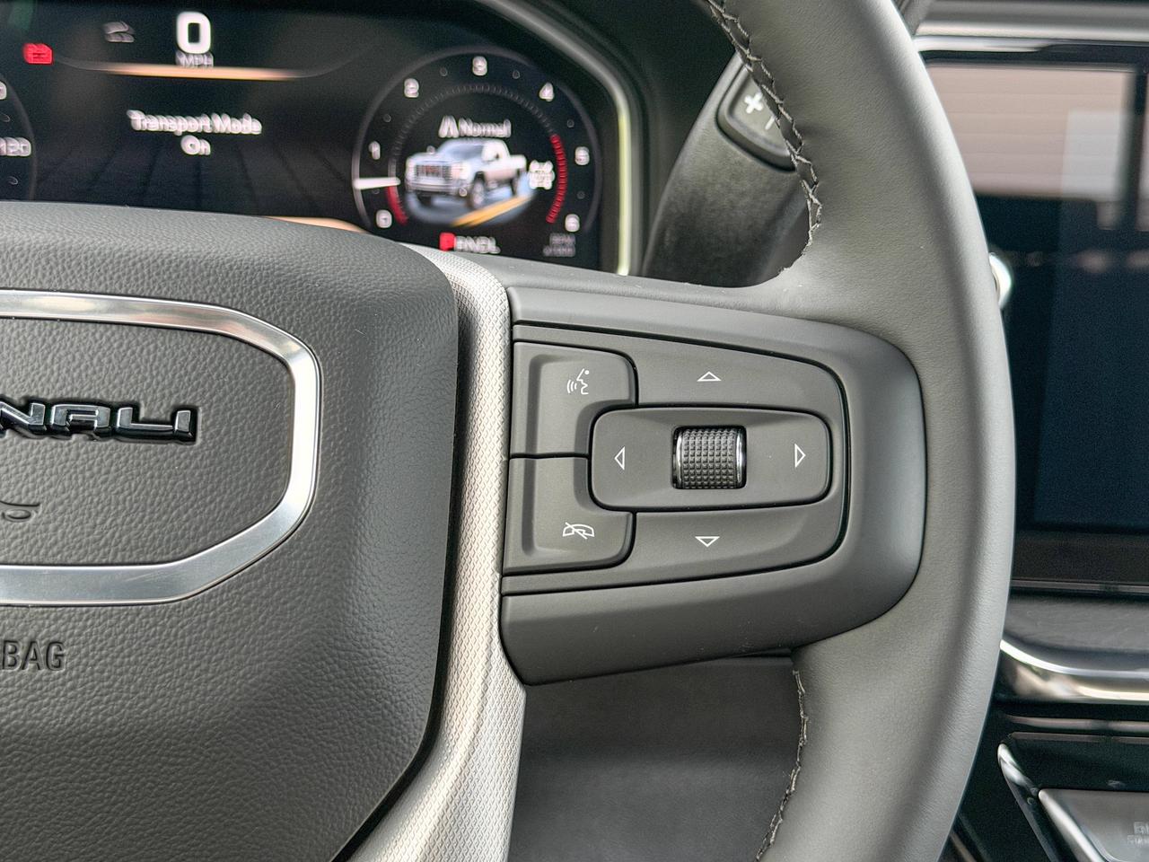2026 GMC SIERRA 2500HD DENALI Photo
