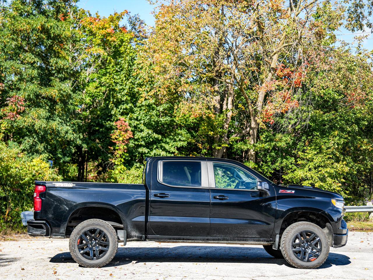 2024 Chevrolet Silverado 1500 LT Trail Boss Photo