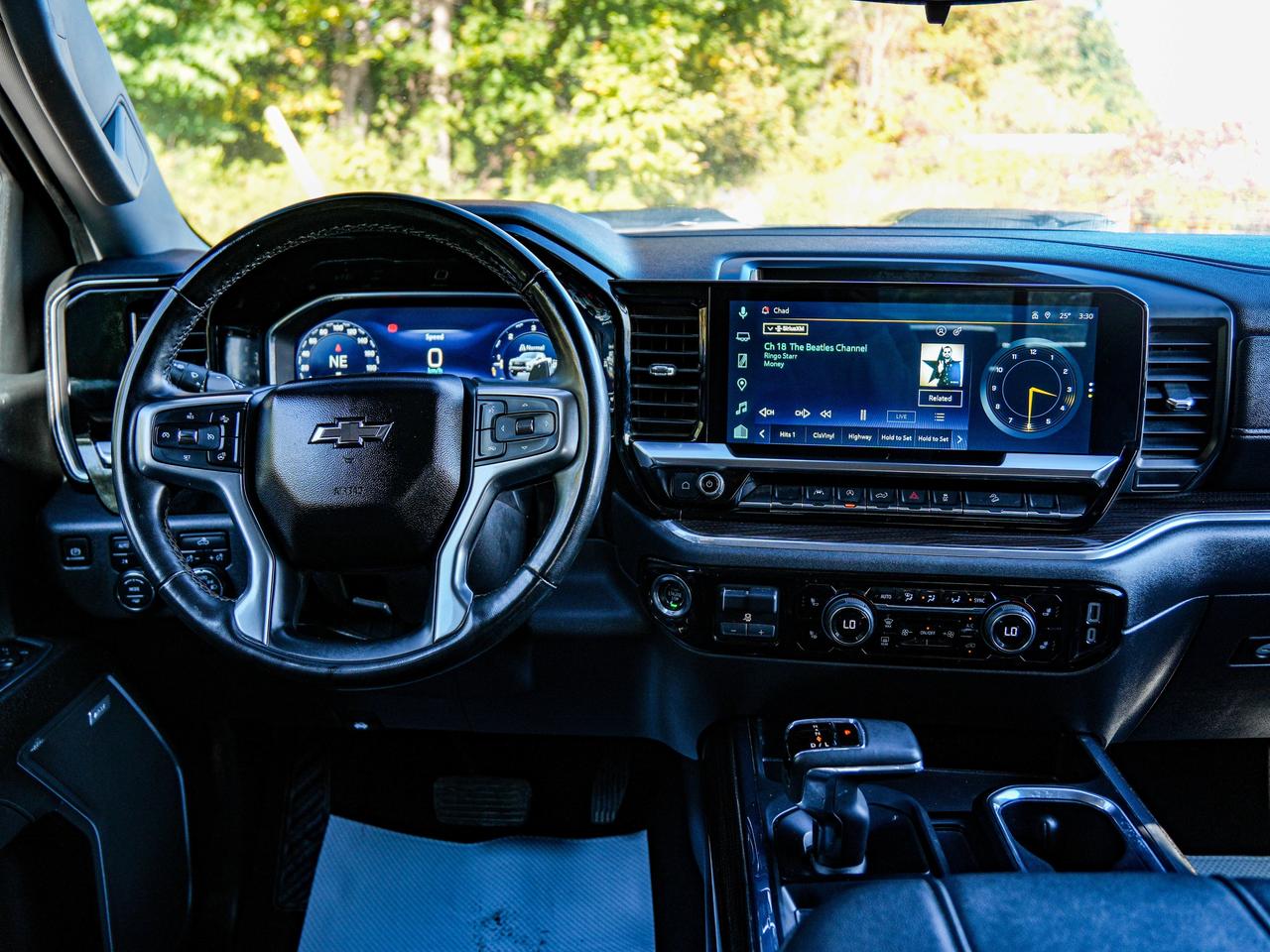 2024 Chevrolet Silverado 1500 LT Trail Boss Photo