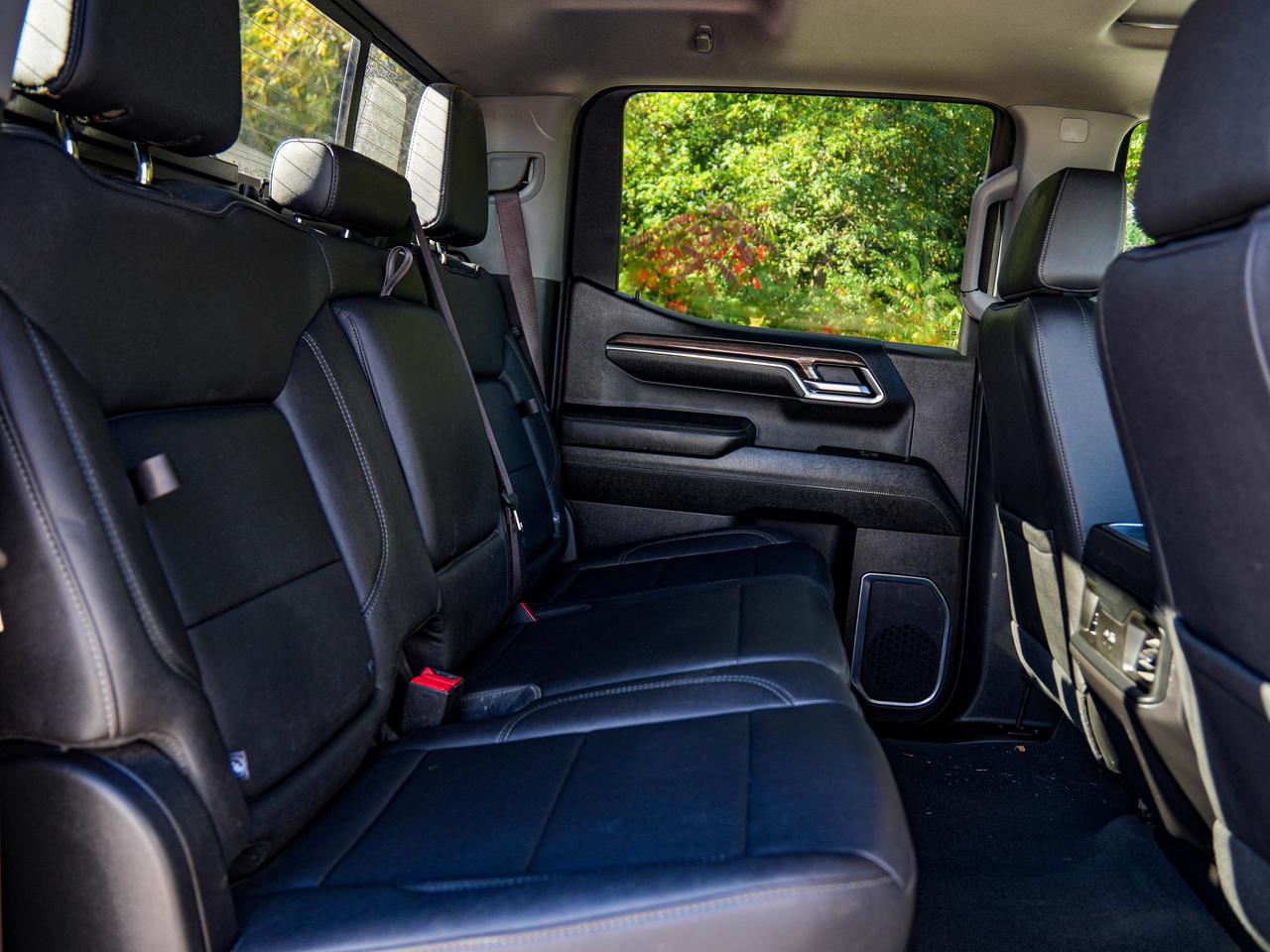 2024 Chevrolet Silverado 1500 LT Trail Boss Photo