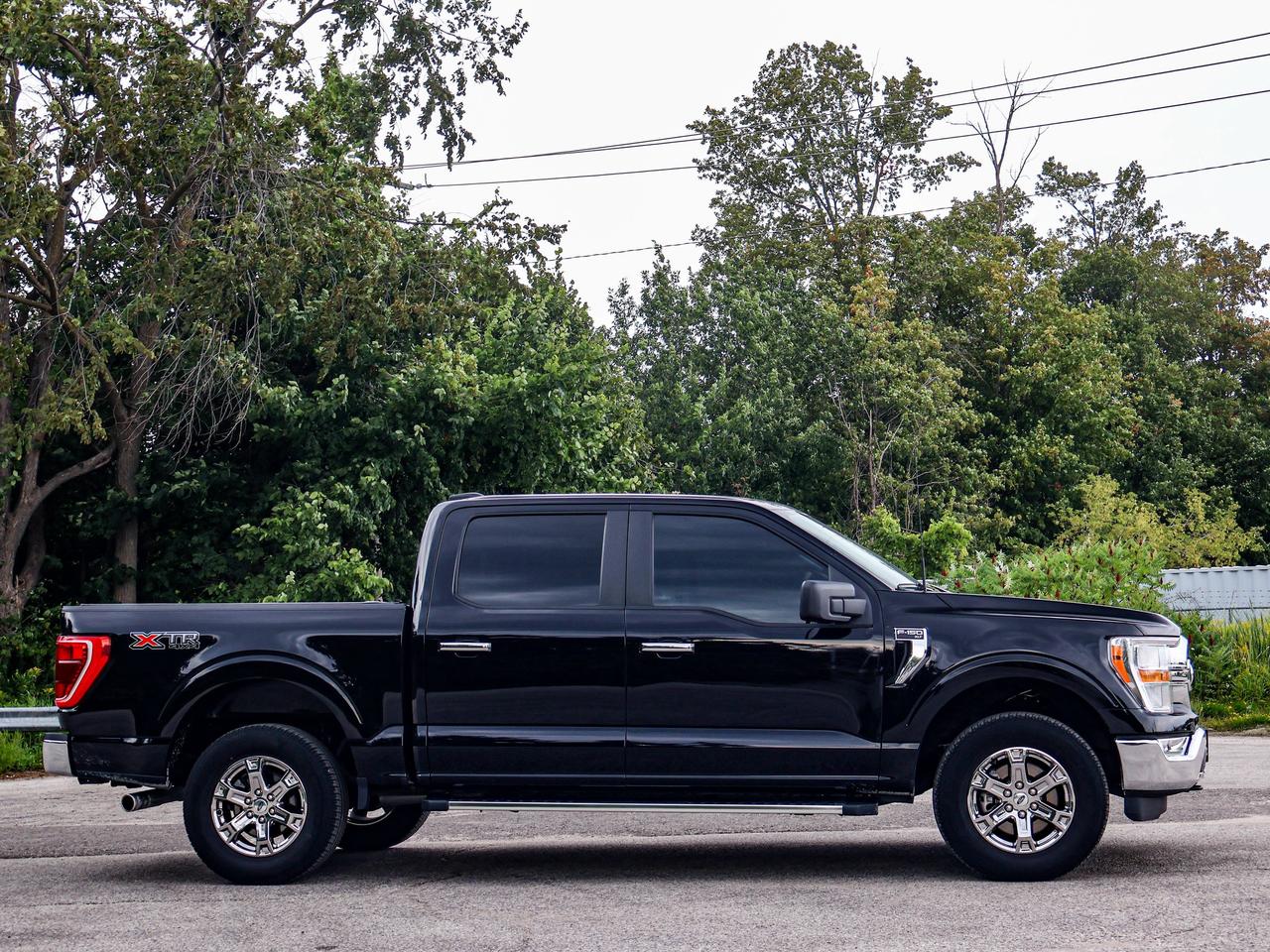 2023 Ford F-150 XLT Photo
