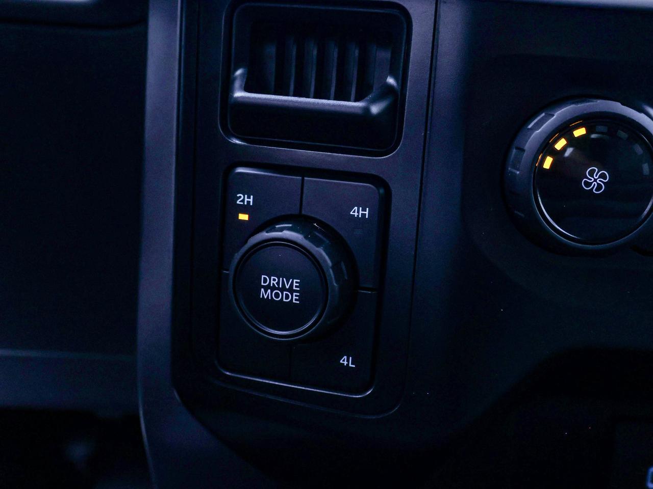 2023 Ford F-150 XLT Photo