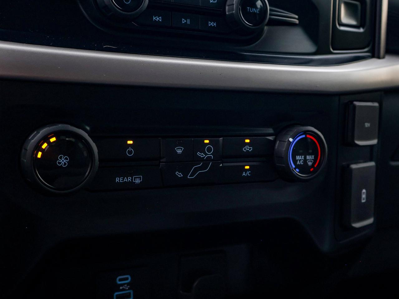 2023 Ford F-150 XLT Photo