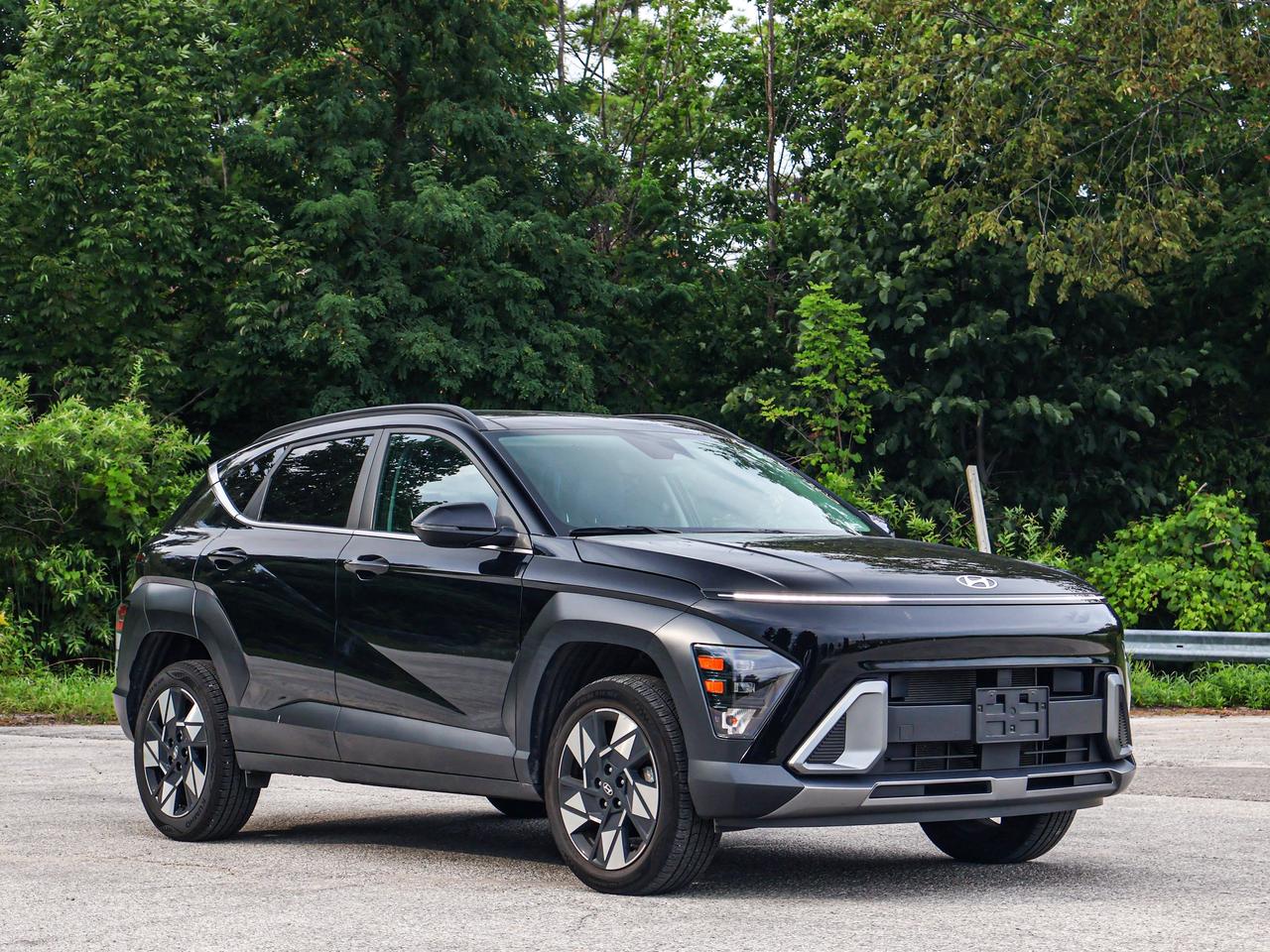 2026 Hyundai KONA Preferred Photo3