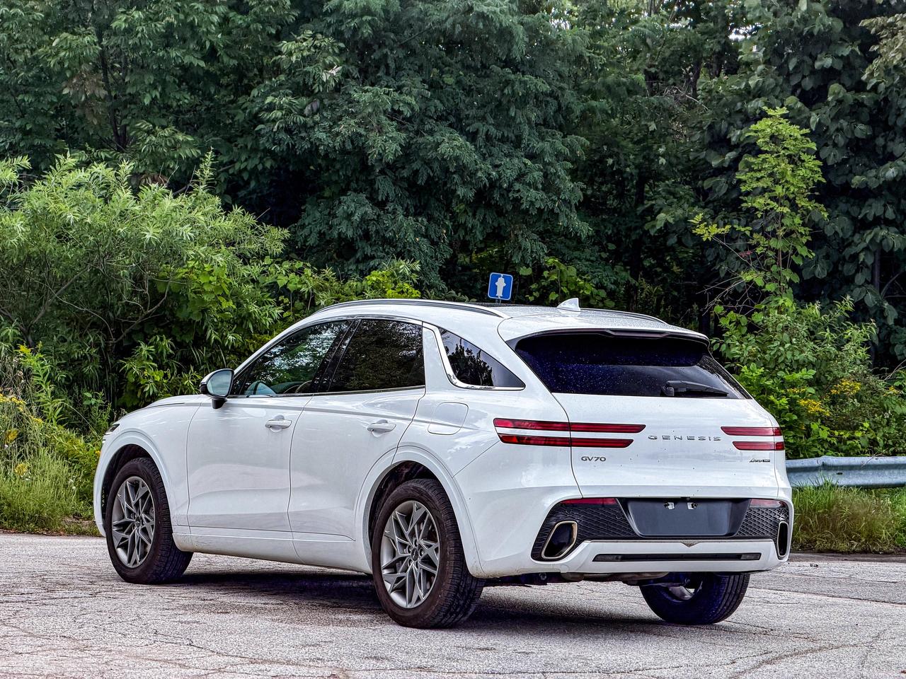 2023 Genesis GV70 2.5T Advanced Plus Photo
