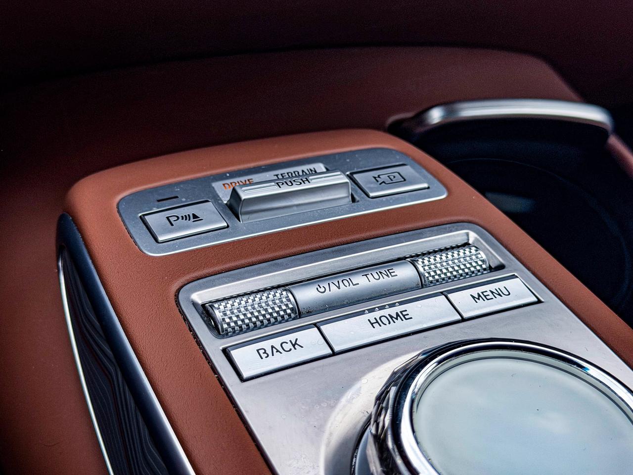 2023 Genesis GV70 2.5T Advanced Plus Photo