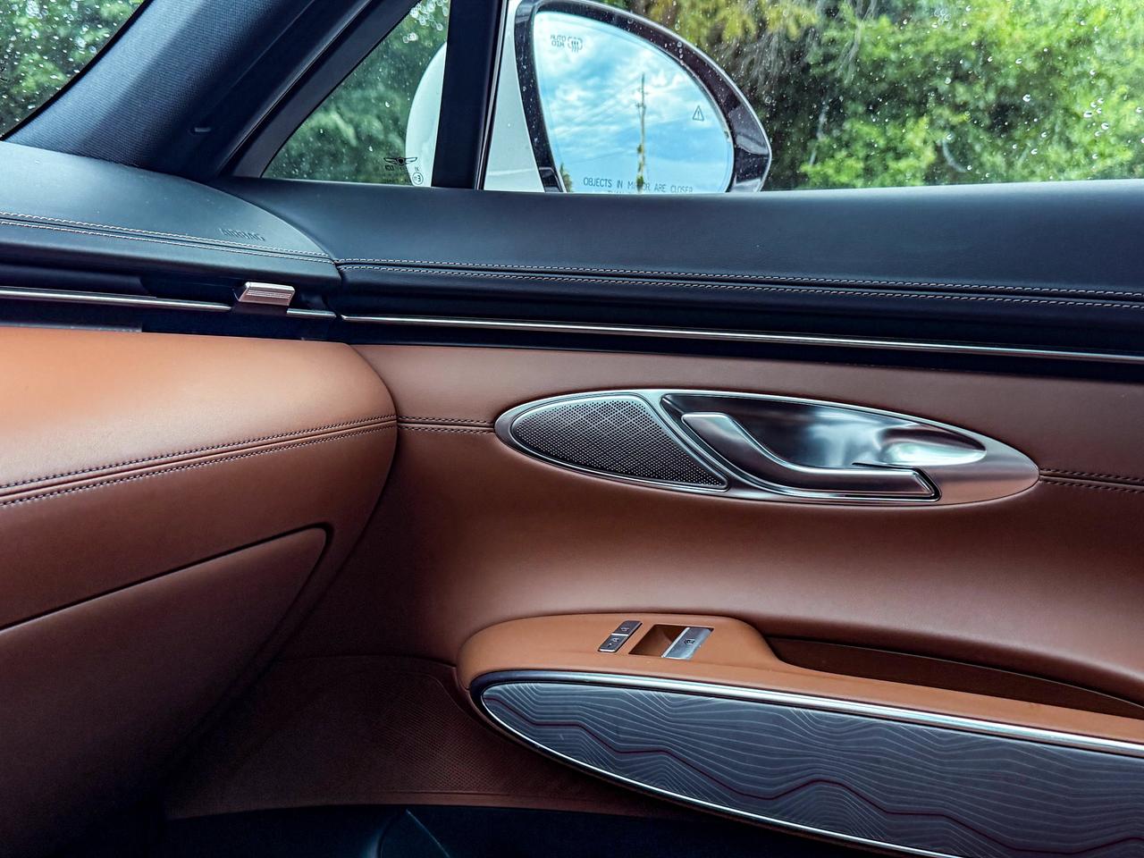 2023 Genesis GV70 2.5T Advanced Plus Photo