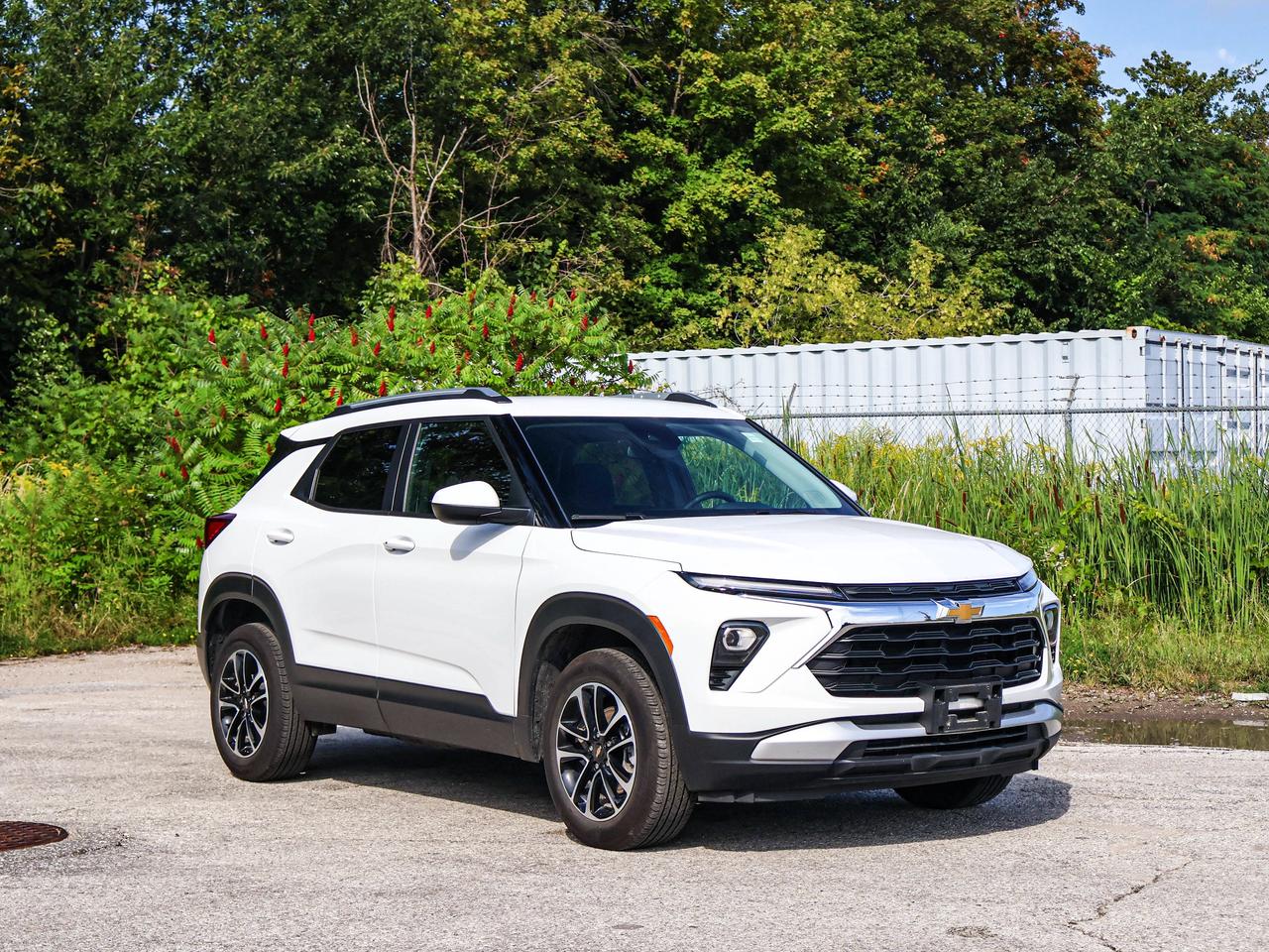 2026 Chevrolet TrailBlazer LT Photo2