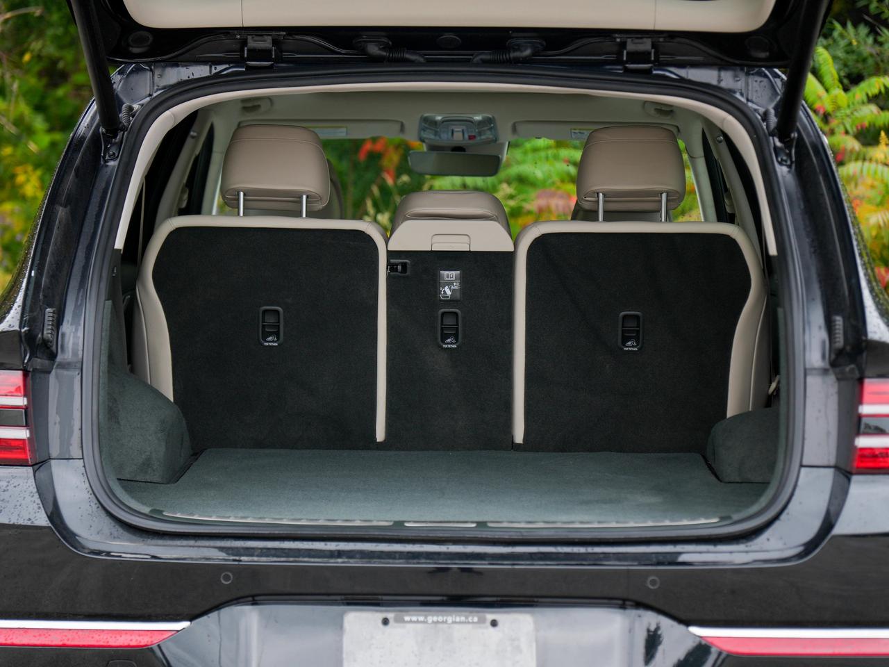 2025 Genesis GV80 2.5T Advanced Photo