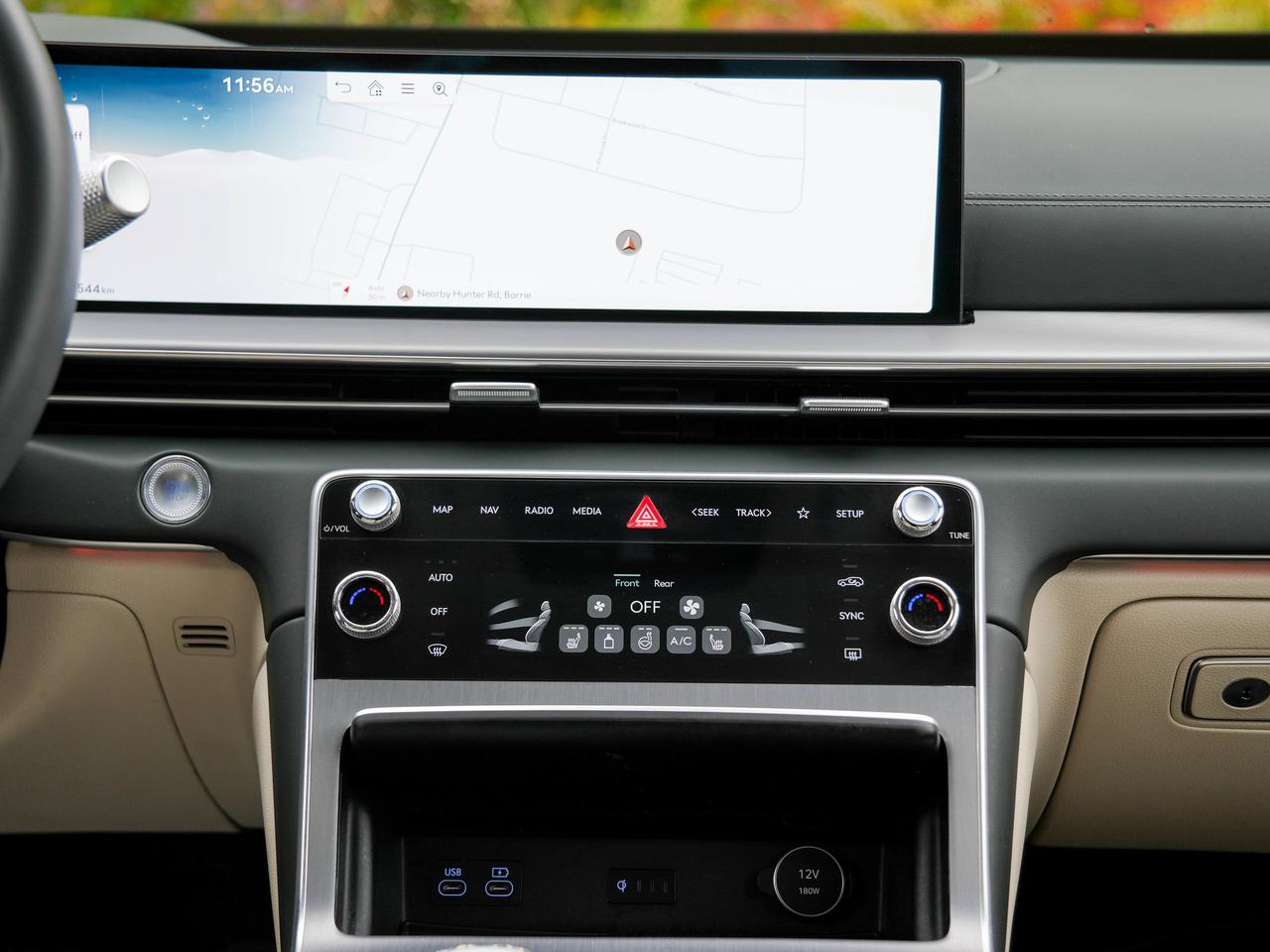 2025 Genesis GV80 2.5T Advanced Photo