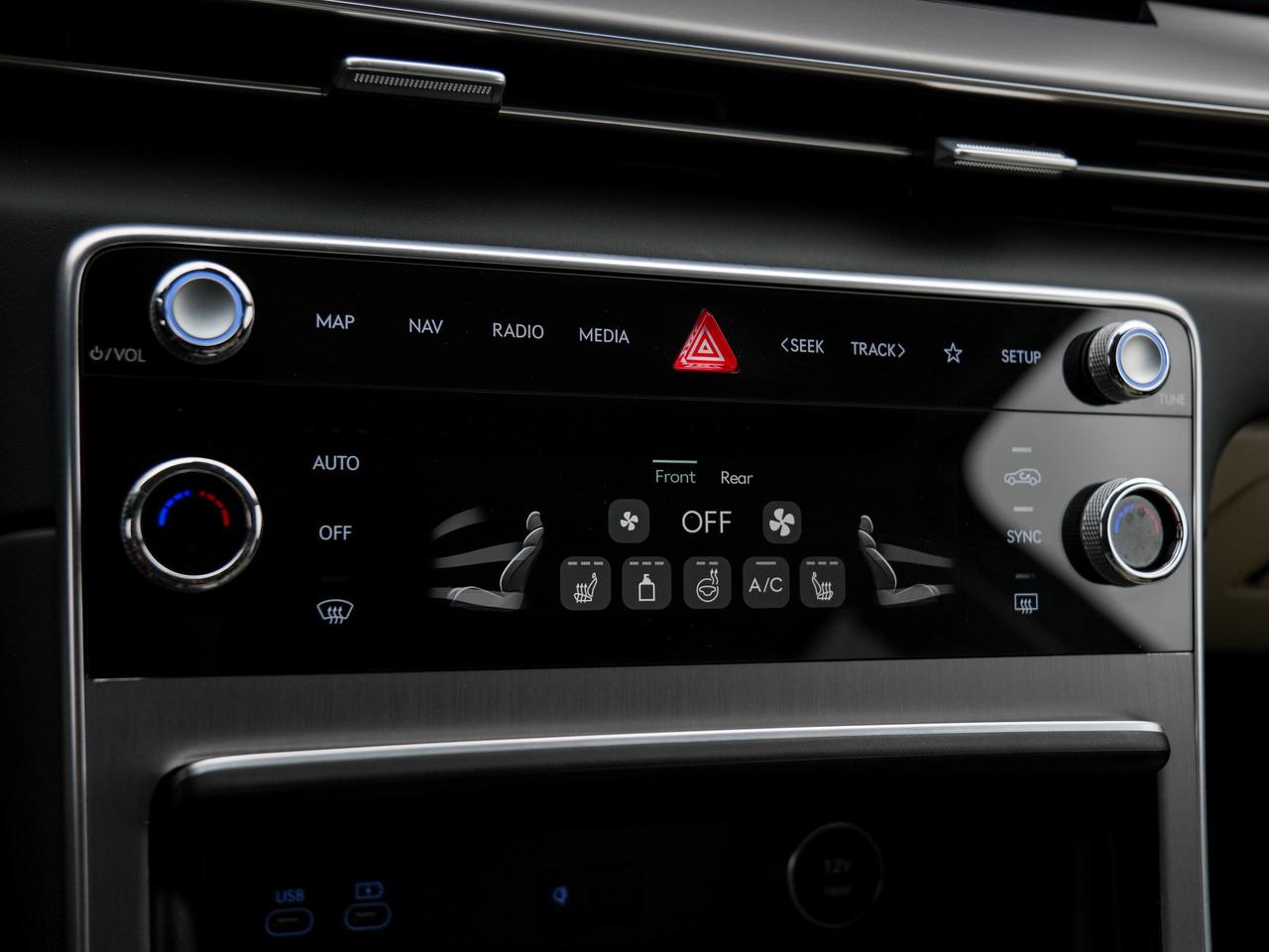 2025 Genesis GV80 2.5T Advanced Photo