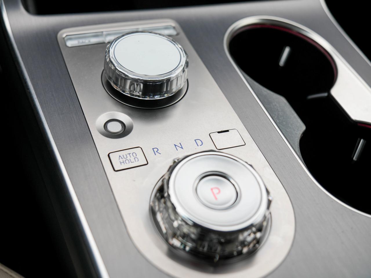 2025 Genesis GV80 2.5T Advanced Photo