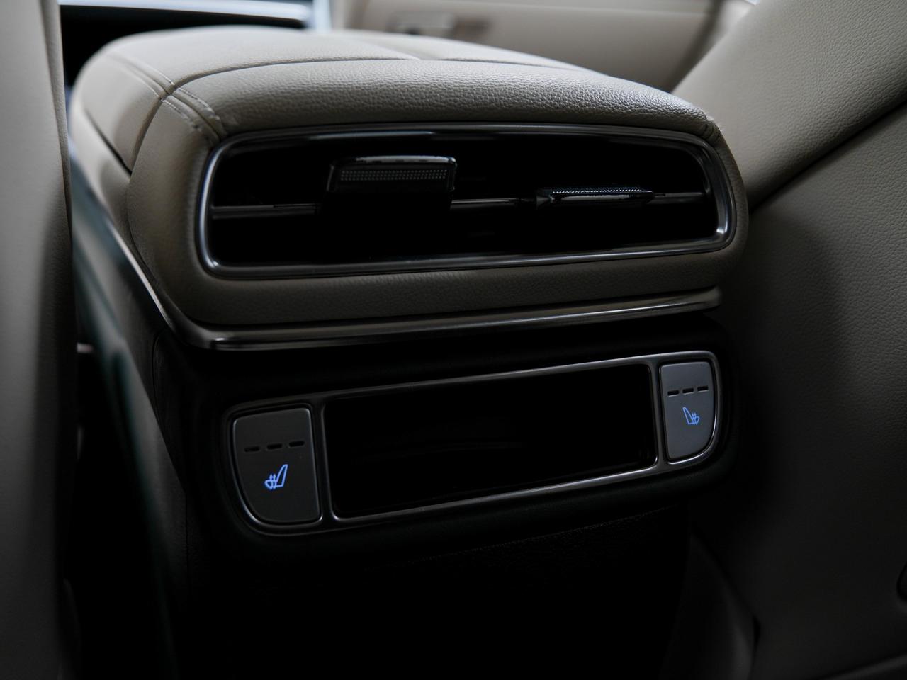 2025 Genesis GV80 2.5T Advanced Photo