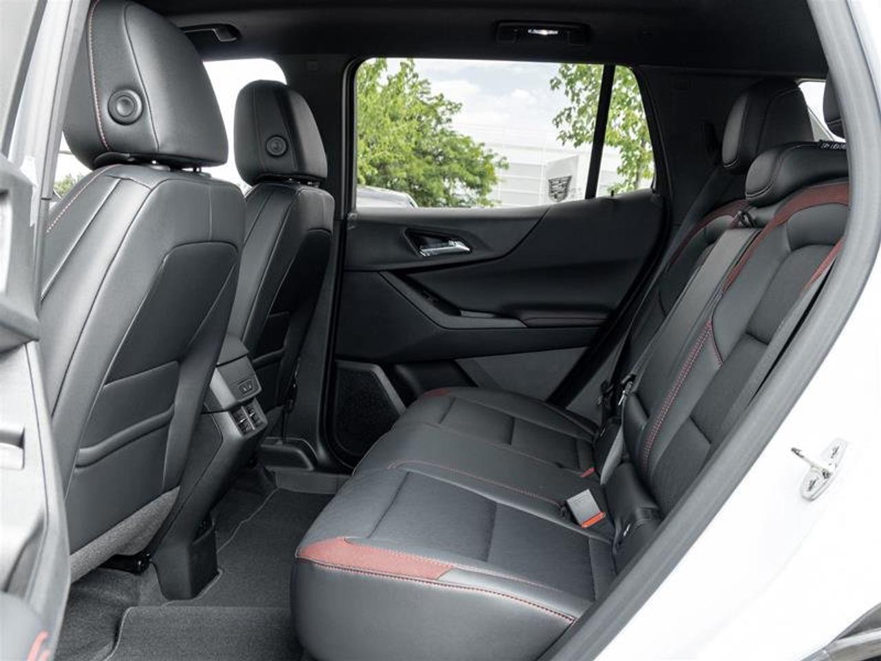 2027 Chevrolet Equinox RS Photo