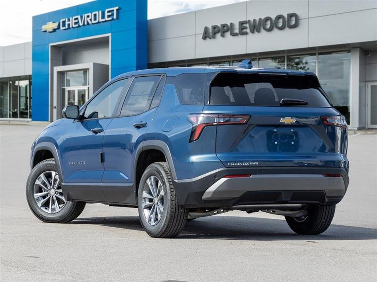 2027 Chevrolet Equinox LT Photo