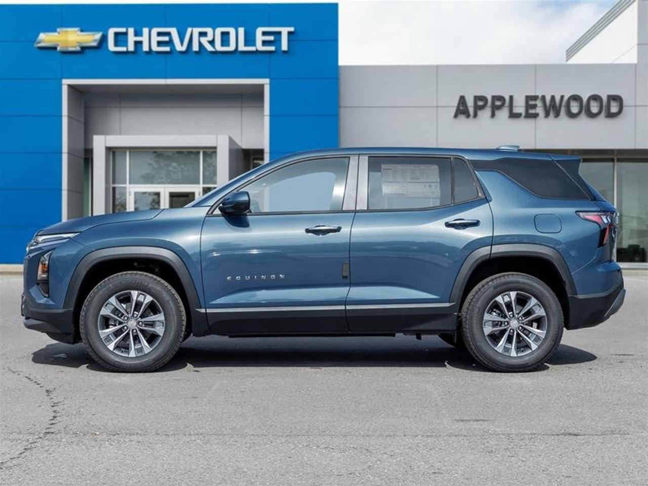2027 Chevrolet Equinox LT Photo
