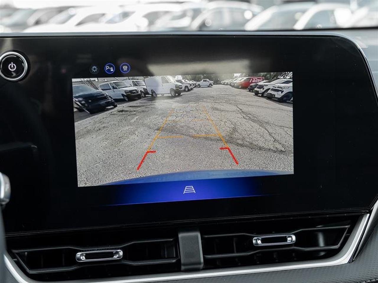 2027 Chevrolet Equinox LT Photo