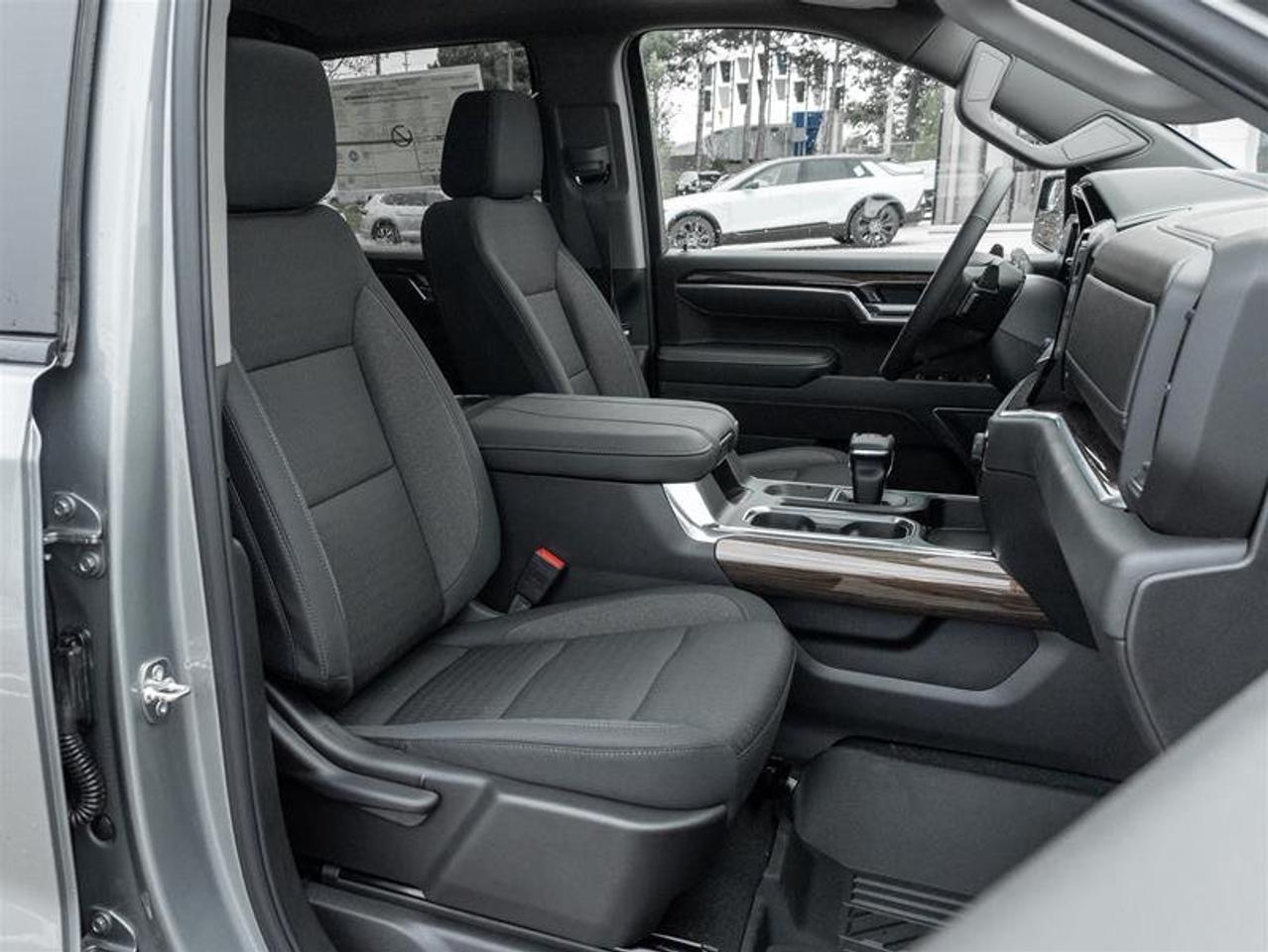 2026 Chevrolet Silverado 1500 LT Trail Boss Photo
