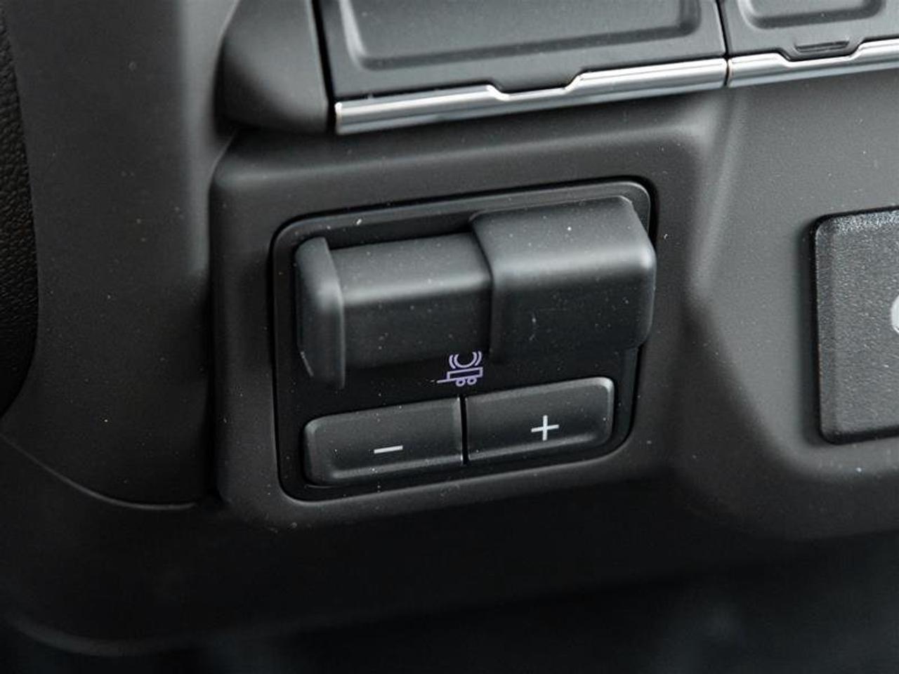 2025 Chevrolet Silverado 2500 HD WT Photo