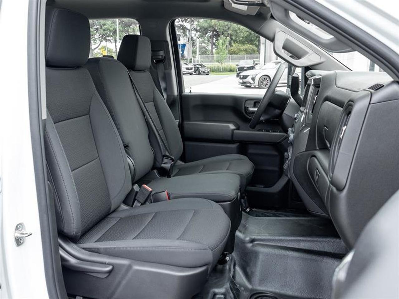 2025 Chevrolet Silverado 2500 HD WT Photo