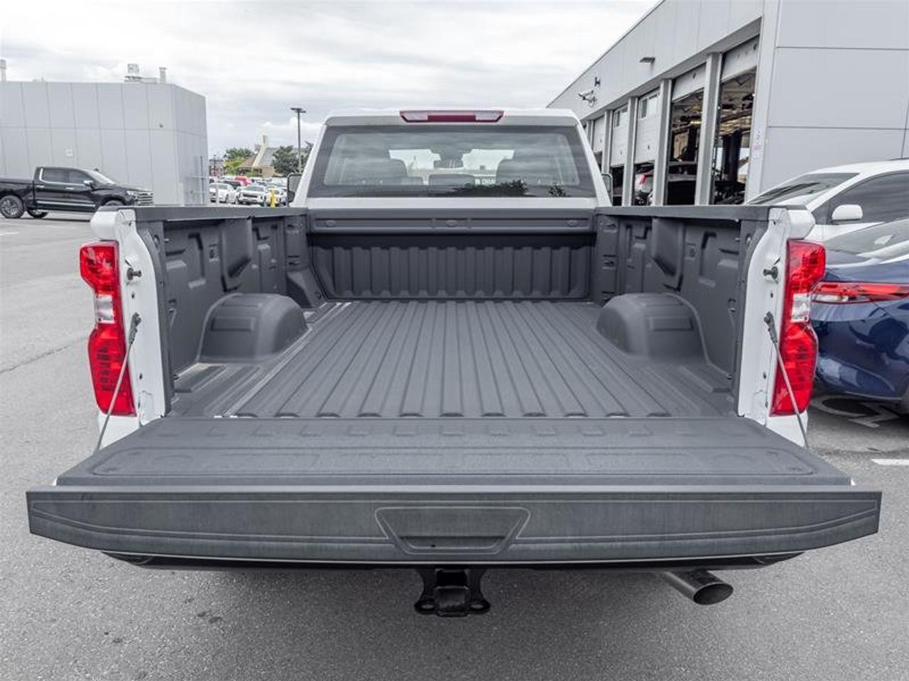 2025 Chevrolet Silverado 2500 HD WT Photo