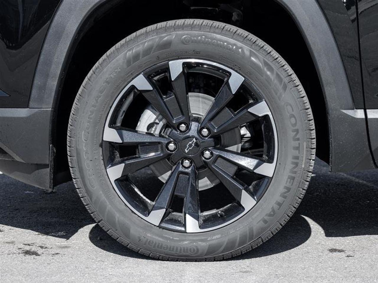 2027 Chevrolet Equinox RS Photo