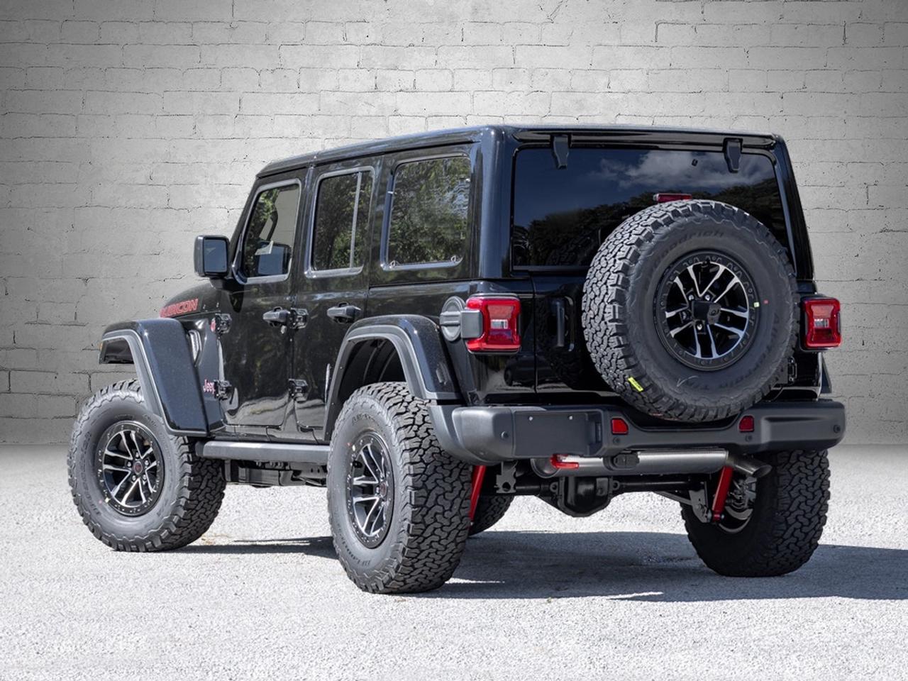 2027 Jeep Wrangler 4-Door RUBICON X Photo