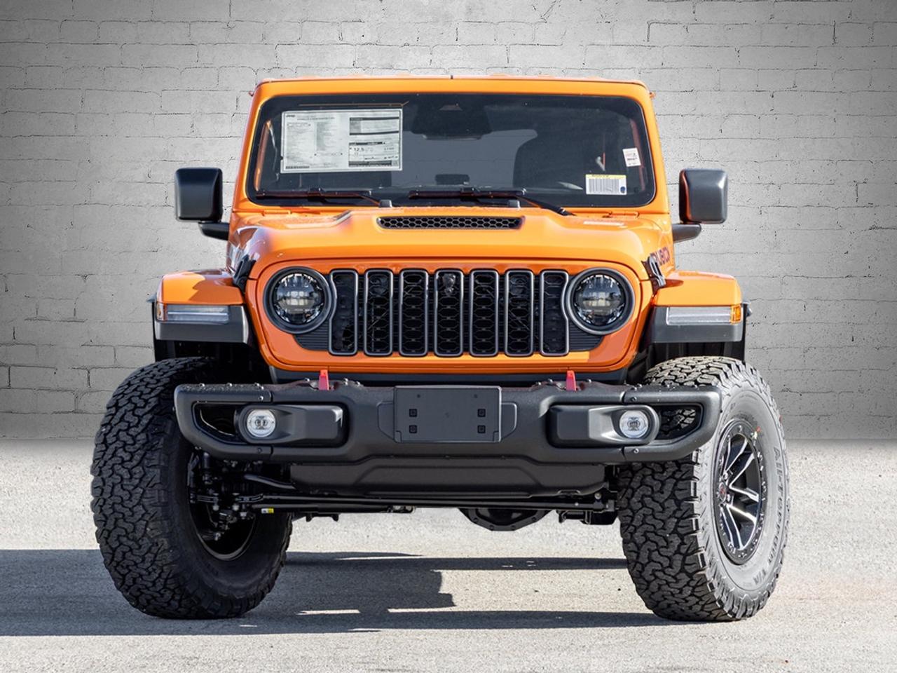 2027 Jeep Wrangler 4-Door RUBICON X Photo1