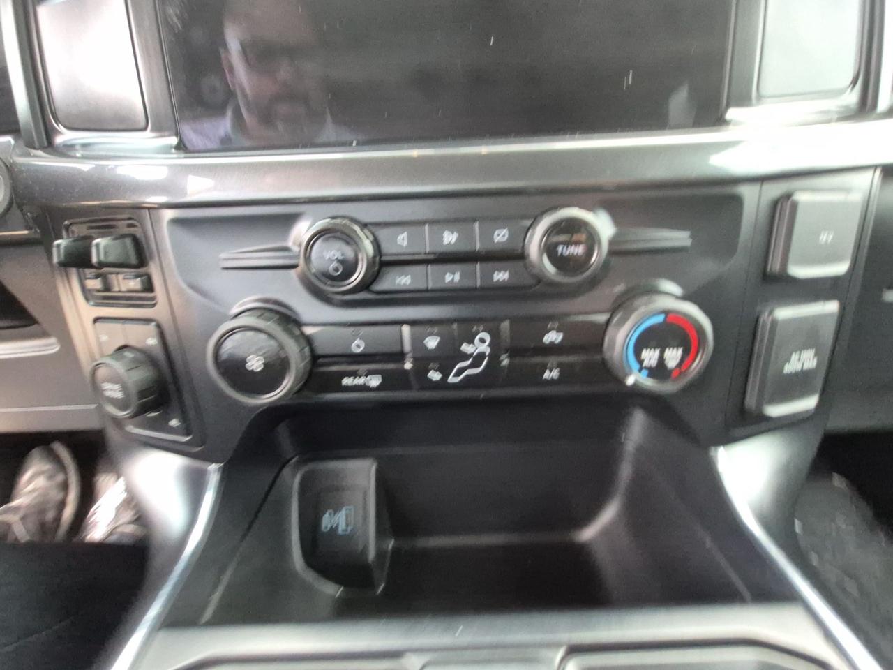 2024 Ford F-150 STX! SPORT PACKAGE WITH 20'S! REAR CAMERA! Photo