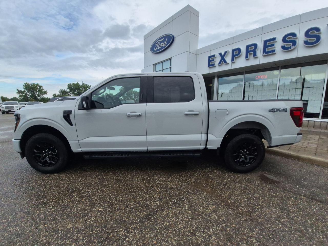 2024 Ford F-150 302A, HEATED SEATS, SPORT PACKAGE, REMOTE START! Photo