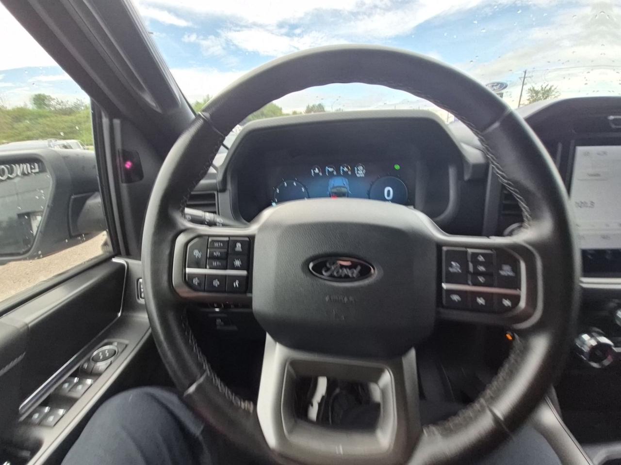 2024 Ford F-150 302A, HEATED SEATS, SPORT PACKAGE, REMOTE START! Photo