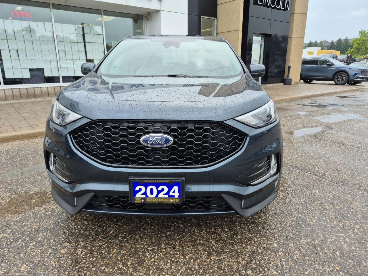 2024 Ford Edge ST LINE, COPILOT PACK! PANO ROOF, HEATED WHEEL! Photo1