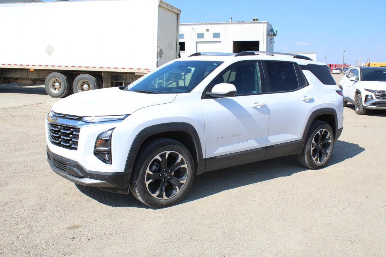 2026 Chevrolet Equinox LT AWD w/Htd cloth, pano S/R, NAV, BUC - Photo #1
