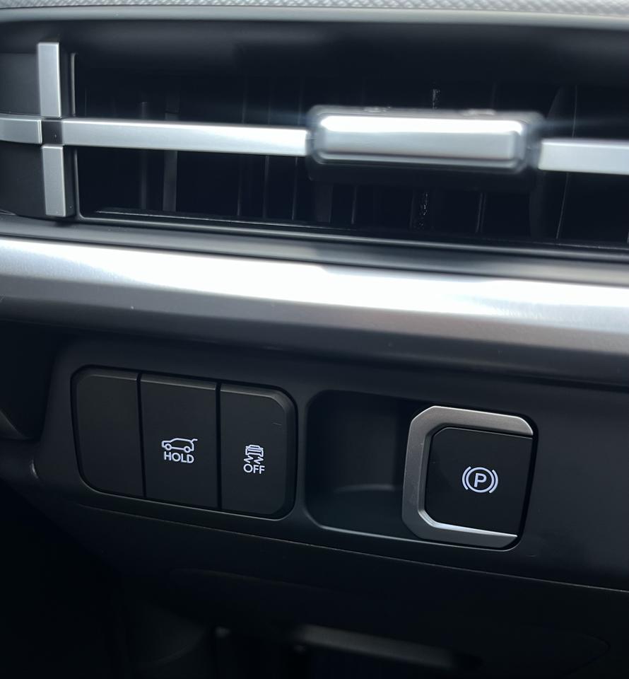 2026 Hyundai Santa Fe PREFERRED HEV 7 PASSENGERS Photo